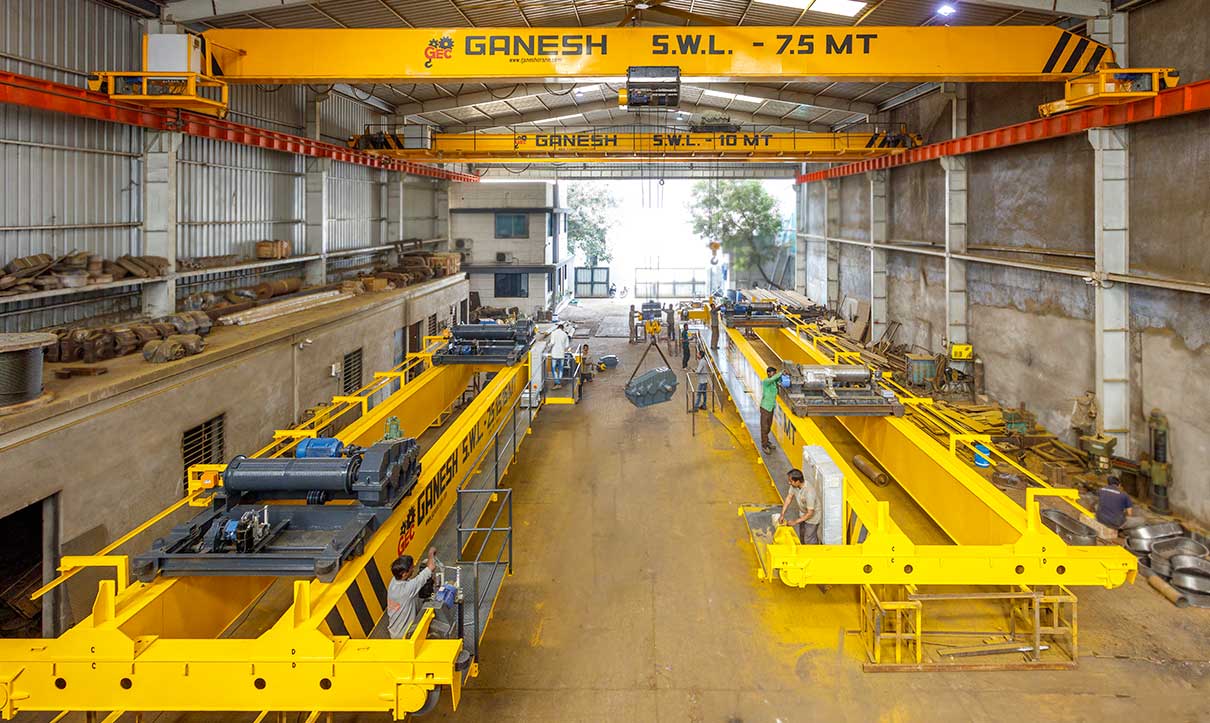 Double Girder EOT Crane Manufacturers in Gujarat